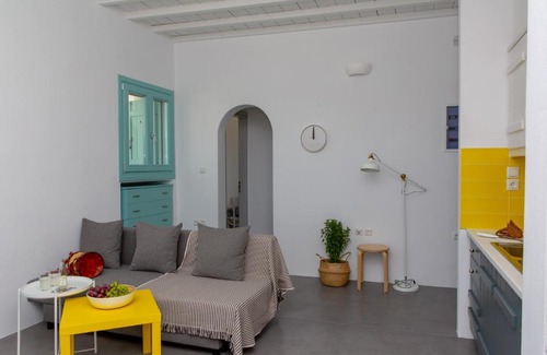 Naxos House | Azaland Naxos
