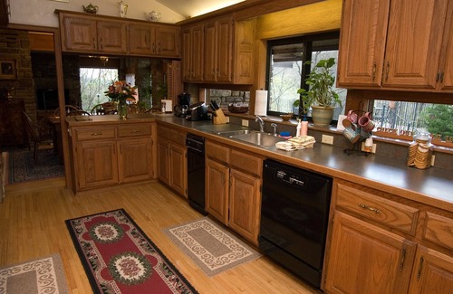 Kingston House | Azalea Falls Lodge - Upper Buffalo River Ozark Getaway