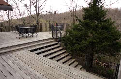 Kingston House | Azalea Falls Lodge - Upper Buffalo River Ozark Getaway