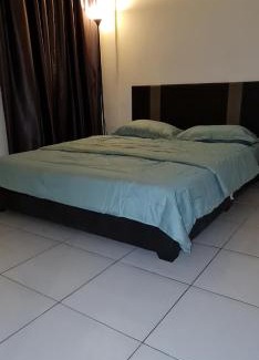 Tanjung Tanah Merah Apartment | Azalea Rose Homestay