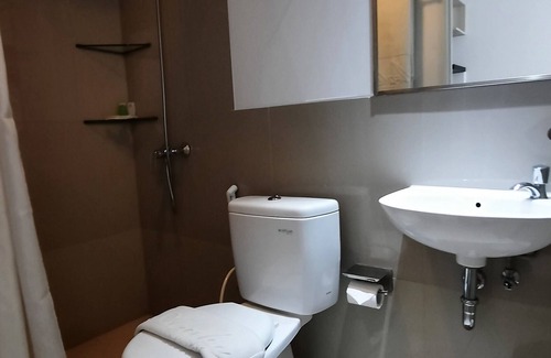Cikarang Hotel | Azalea Suites Cikarang by Jayakarta Grup