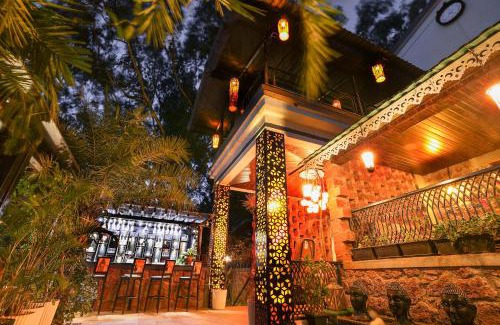 Nandanwan Hotel | Azalea Villa