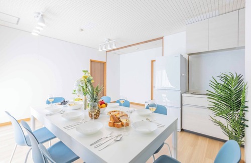 Shirahama Apartment | Azami Ann Maisonette