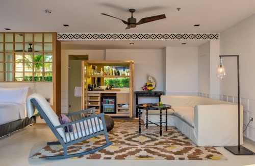 Benaulim Resort | Azaya Pool Suites