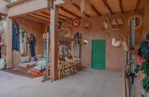 Ghmate House | Azelia