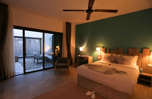 Stuka Hotel | Azembay