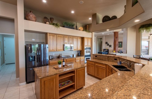 Peoria House | AzFunVacation -Pool, Hot Tub, Games, Private Space away from neighbors 1.3 Acre+