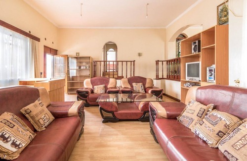 Nairobi House | Azima Wellness Retreat Centre One Private Bedroom.