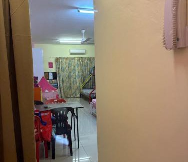 Seri Kembangan Apartment | Azin Ramli Playhouz
