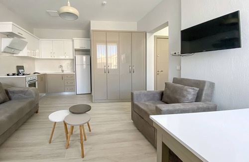 Cesme Apartment | Azize Palas Apart