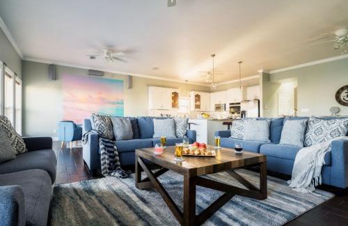 Fort Morgan House | Azul Adventure