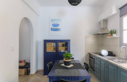 Kamari Apartment | Azul Home - Ahilli Slow Living