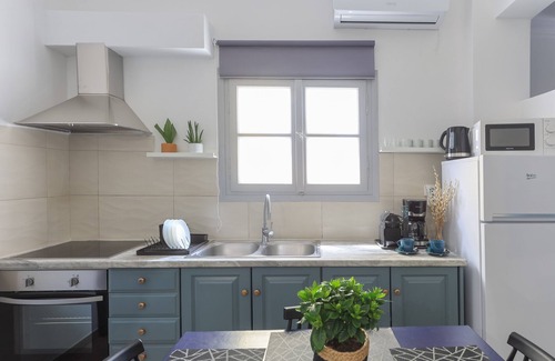 Kamari Apartment | Azul Home - Ahilli Slow Living