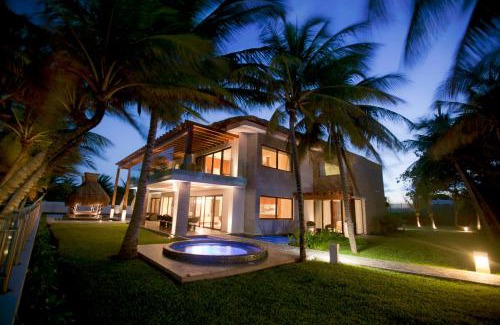 Puerto Morelos Villa | Azul Villa Esmeralda - Gourmet All Inclusive by Karisma