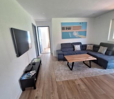 Pusztavacs House | Azur Corner