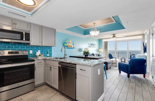 Myrtle Beach Condo | Azur Dreams by Casanita Properties - Lux 2BR Suite