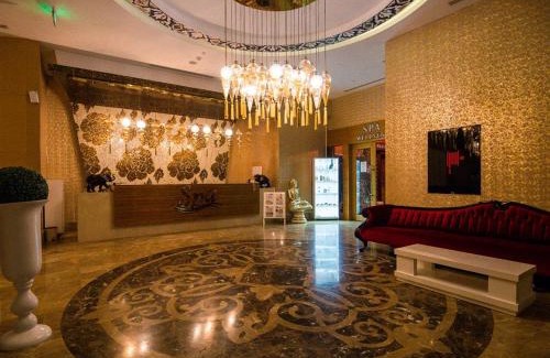 Kocasinan Apartment | Azura Alanya 2 bedroom apartment pool view