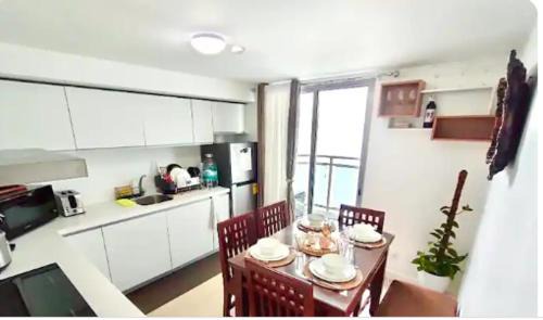 San Fernando Apartment | Azure 2 Bedroom Unit Monaco Tower Unit 930