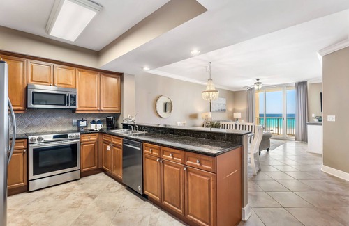 Fort Walton Beach Condo | Azure 305 ~ Beachfront Luxury Retreat ~ Million Dollar Views!
