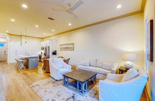 Dune Allen Beach Apartment | Azure 30A 1205