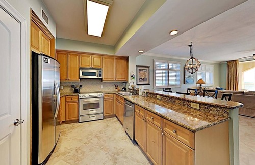 Fort Walton Beach Condo | Azure 601 Luxury Top Floor Corner Unit, Ocean Front Private Balcony Free Beach Service