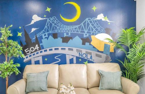 Tulane - Gravier Apartment | Azure Lafitte Apartment