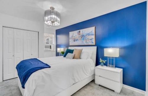 Tulane - Gravier Apartment | Azure Lafitte Apartment