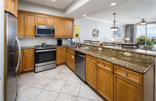 Fort Walton Beach Condo | Azure Oceanfront! 2 King Suites, All Tile, Ground Flr - Direct Pool/BEACH ACCESS