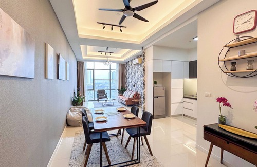 Petaling Jaya Apartment | Azure Residences Kelana Jaya by Airhost