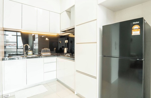 Petaling Jaya Apartment | Azure Residences Kelana Jaya by Airhost