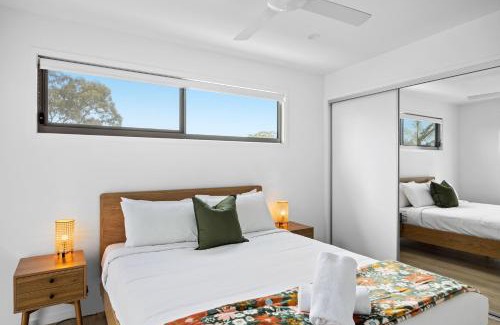 Maroochydore Apartment | Azure River Side Townhouse