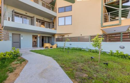 Lambi Apartment | Azure Sofia - Grounded