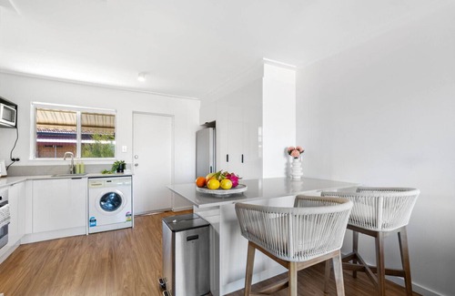 Scarborough Apartment | Azure Walk - Short Walk to the Beach