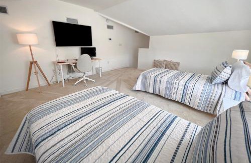 Shell Island House | Azure Waves by Sea Scape Properties
