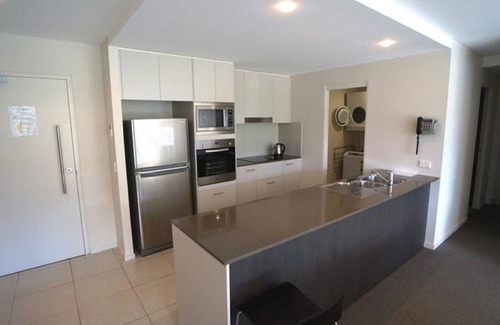 Gold Coast Apartment | Azzura Greens Resort