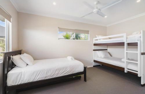 Dunsborough House | AZZURE on WATERVILLE
