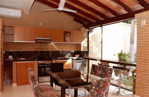 Asuncion House | Bèla Sofía Boutique House - Agnadi