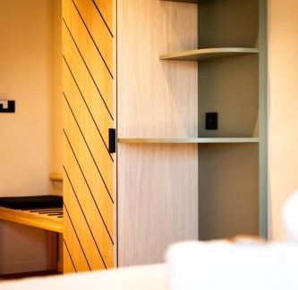 Ambronay Hotel | Bô Hôtels Ambronay
