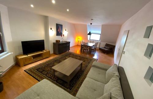 Nord-Mitte Apartment | Bötchen - modern, zentral, für TreppensteigerInnen
