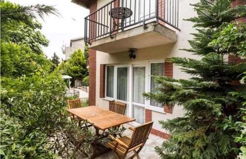 Adalar Apartment | Büyükada Apart Hotel - Karadağ Apart