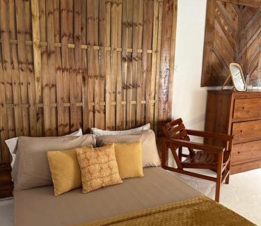 Uturoa Bed & Breakfast | B and B chez Merehau, Raiatea