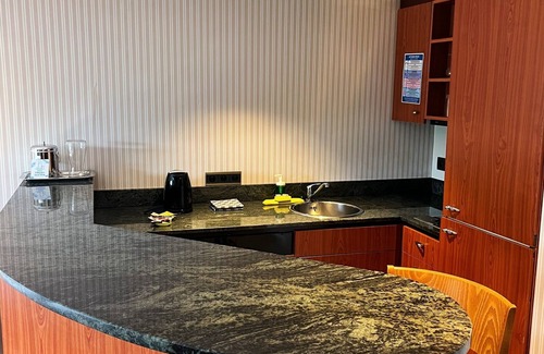 Wijk van de Squares Hotel | B-aparthotel Ambiorix