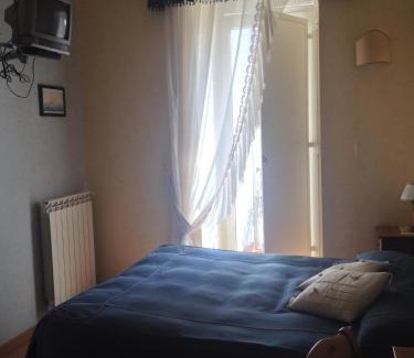 Naples City Centre Bed & Breakfast | B&B Bonapace Portanolana