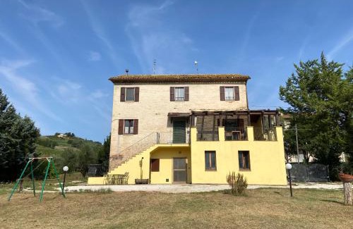 Arcevia Bed & Breakfast | B&B Casa Contento