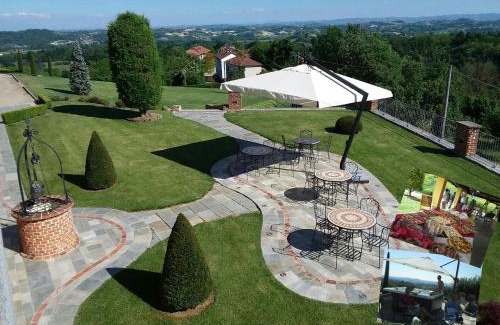 Tigliole Bed & Breakfast | B&B Cascina Bellavista