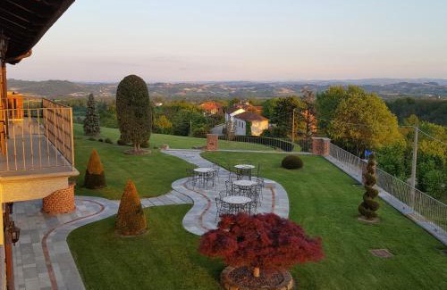 Tigliole Bed & Breakfast | B&B Cascina Bellavista