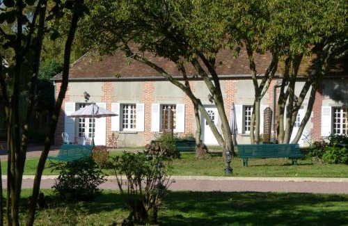 La Houssoye Bed & Breakfast | B&B Château De La Houssoye