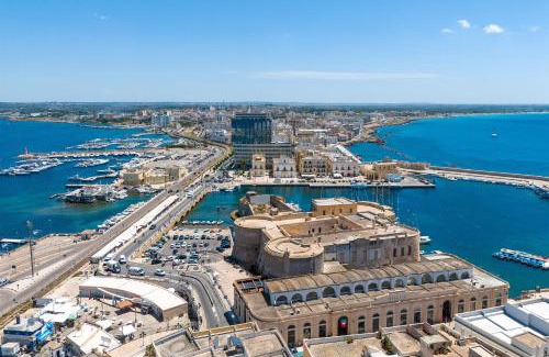 Gallipoli Historic Center Bed & Breakfast | B&B Corte Kampanes