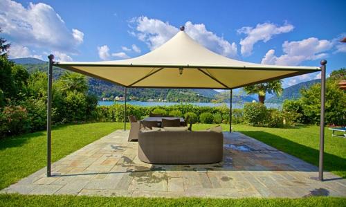 Porto Ceresio Bed & Breakfast | B&B Dolce vista al lago Lugano