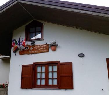 Oulx Bed & Breakfast | B&B Edelweiss